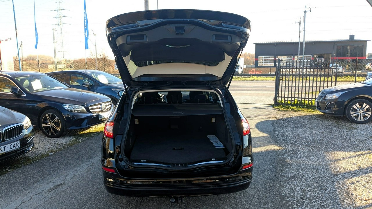 Ford Mondeo - Zdjęcie 32