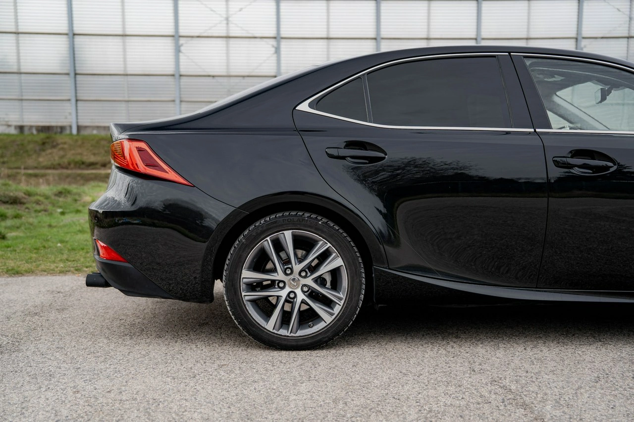 Lexus IS - Zdjęcie 6