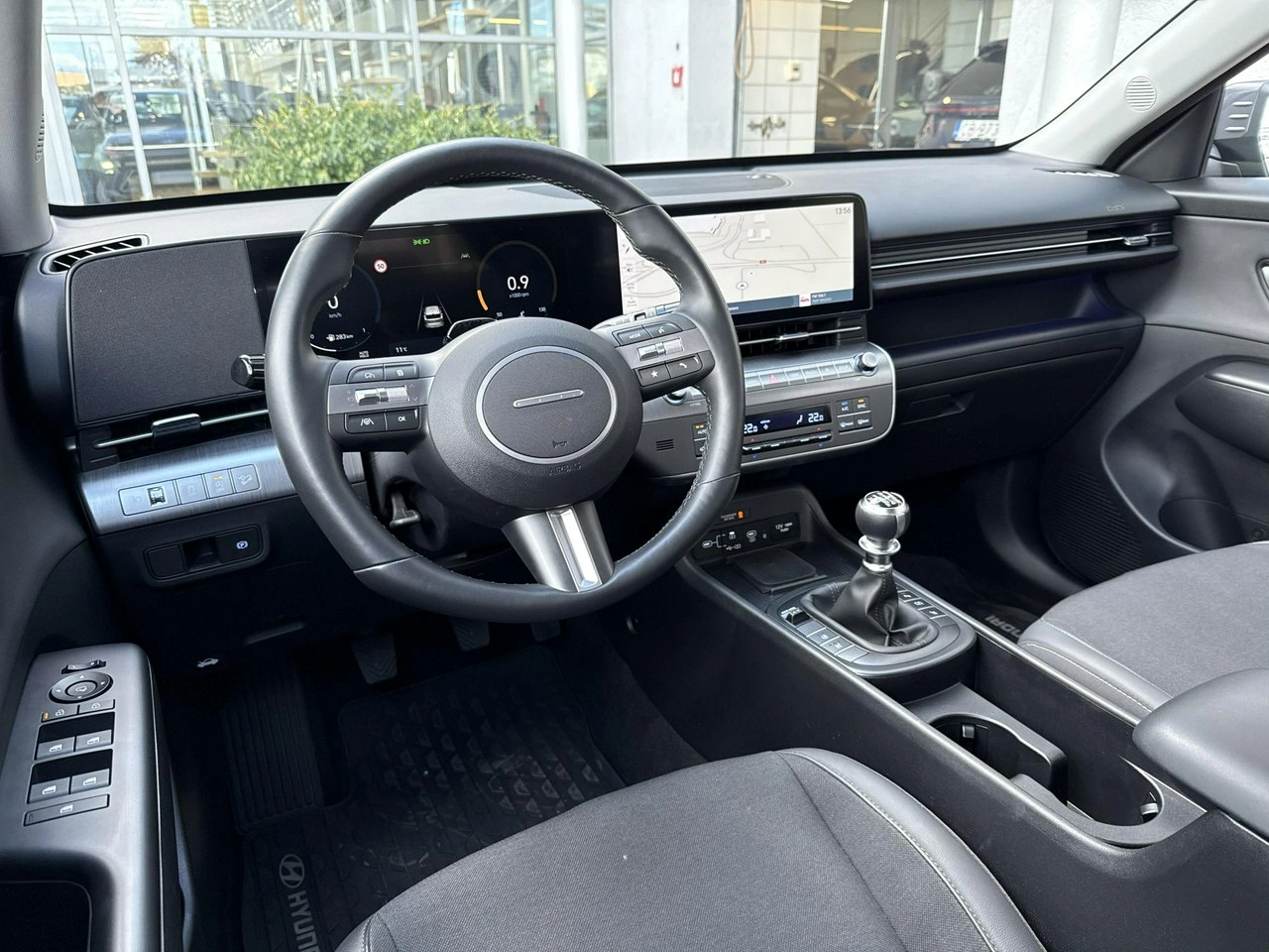 Hyundai Kona - Zdjęcie 12