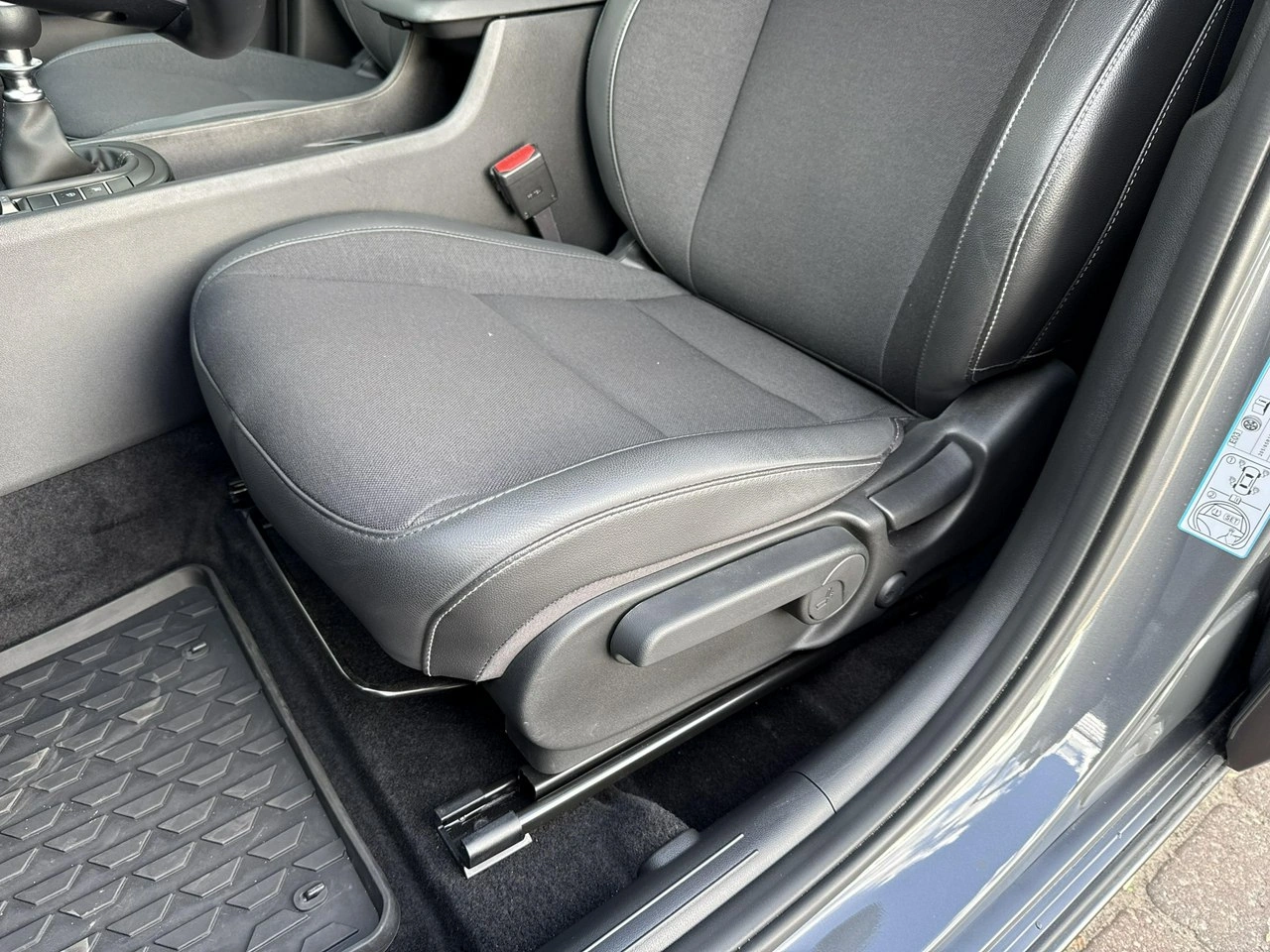 Hyundai Kona - Zdjęcie 24