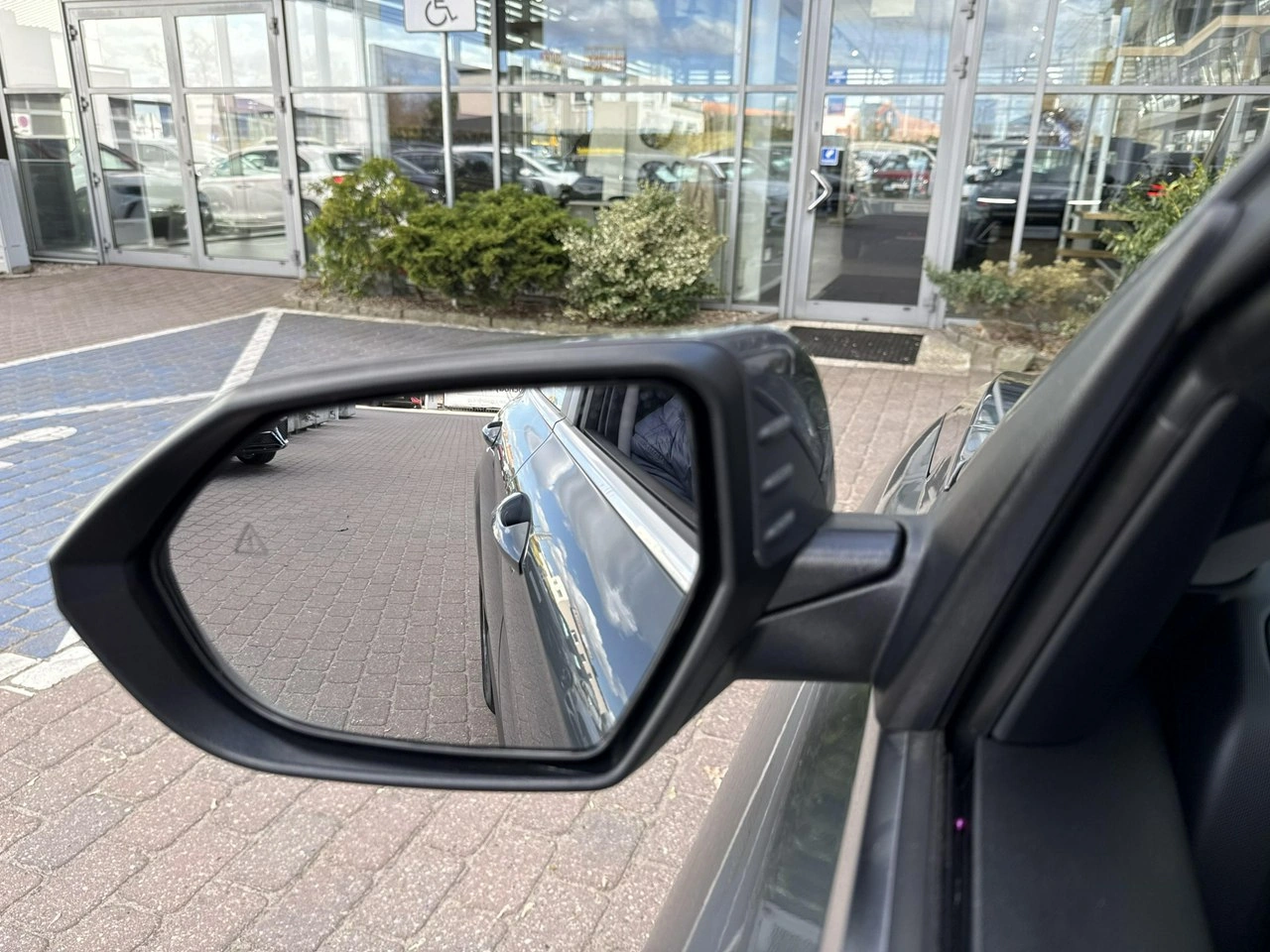 Hyundai Kona - Zdjęcie 26