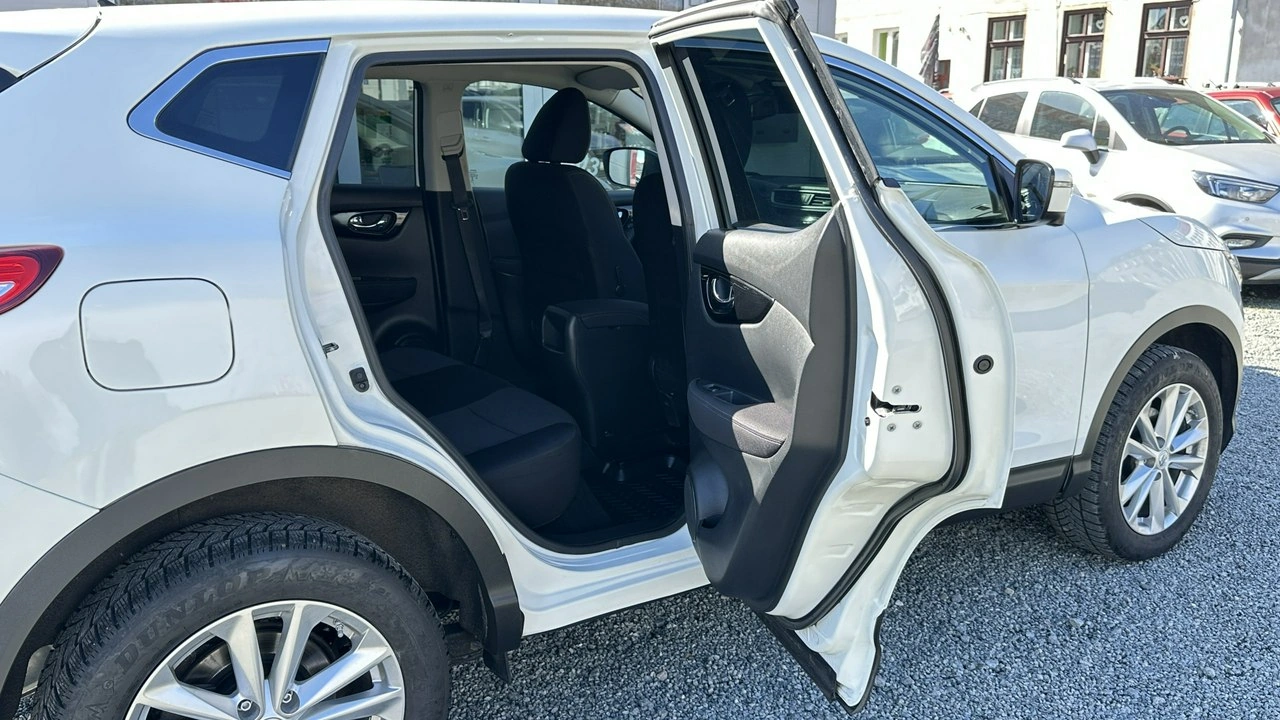 Nissan Qashqai - Zdjęcie 18