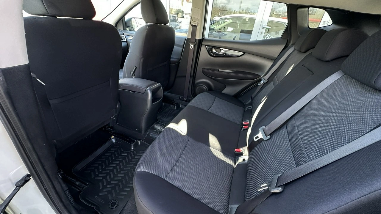 Nissan Qashqai - Zdjęcie 21