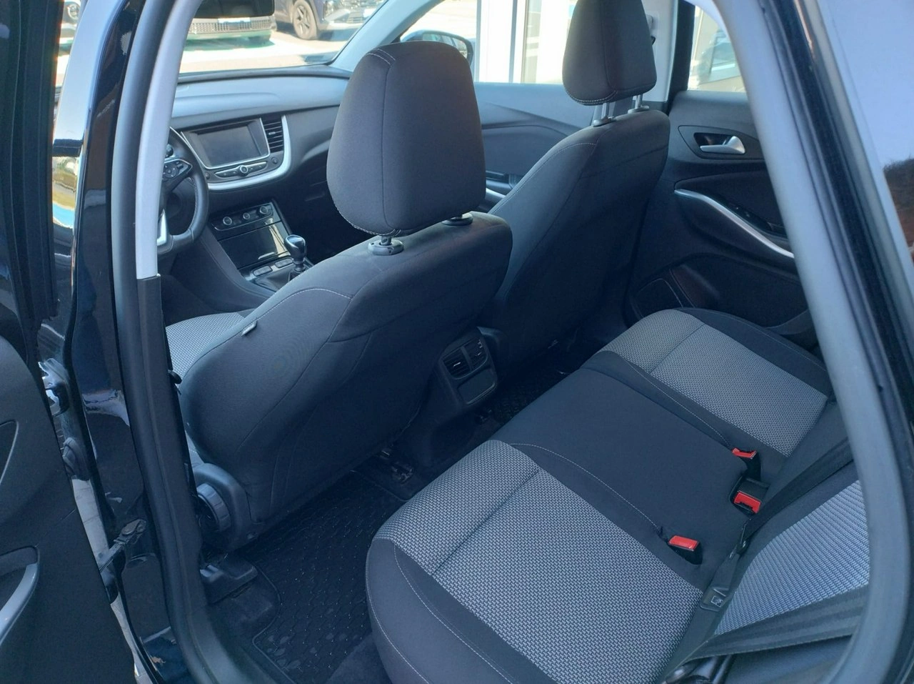 Opel Grandland X - Zdjęcie 9