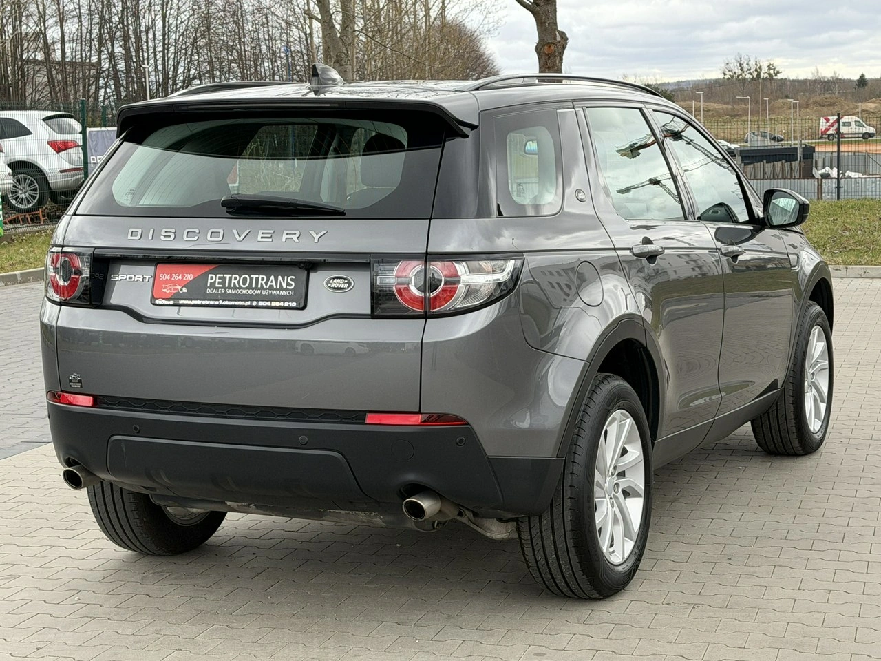Land Rover Discovery Sport - Zdjęcie 11