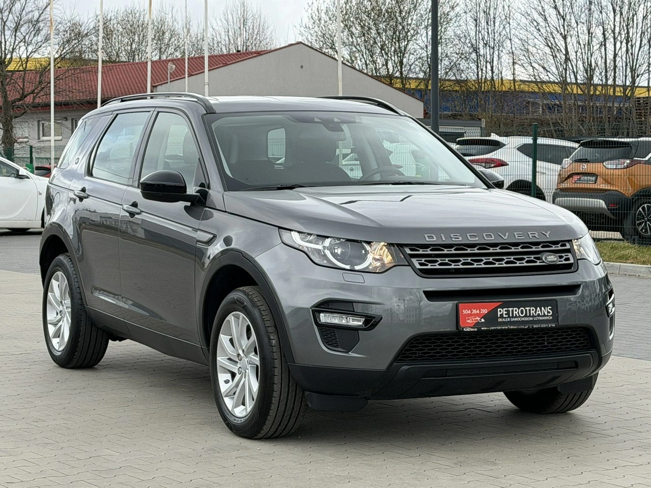 Land Rover Discovery Sport - Zdjęcie 13