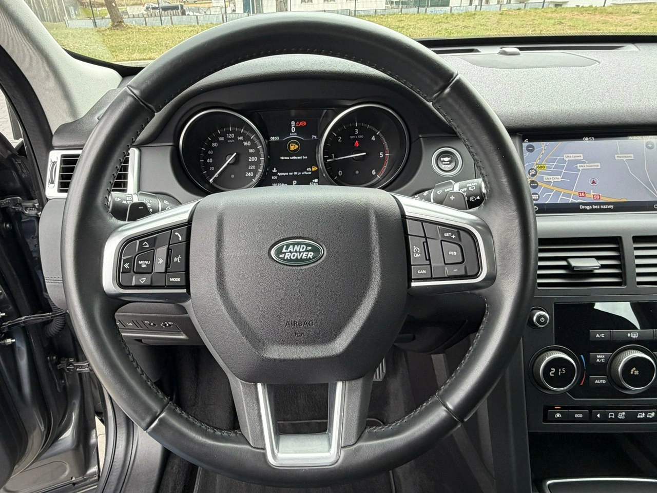 Land Rover Discovery Sport - Zdjęcie 21