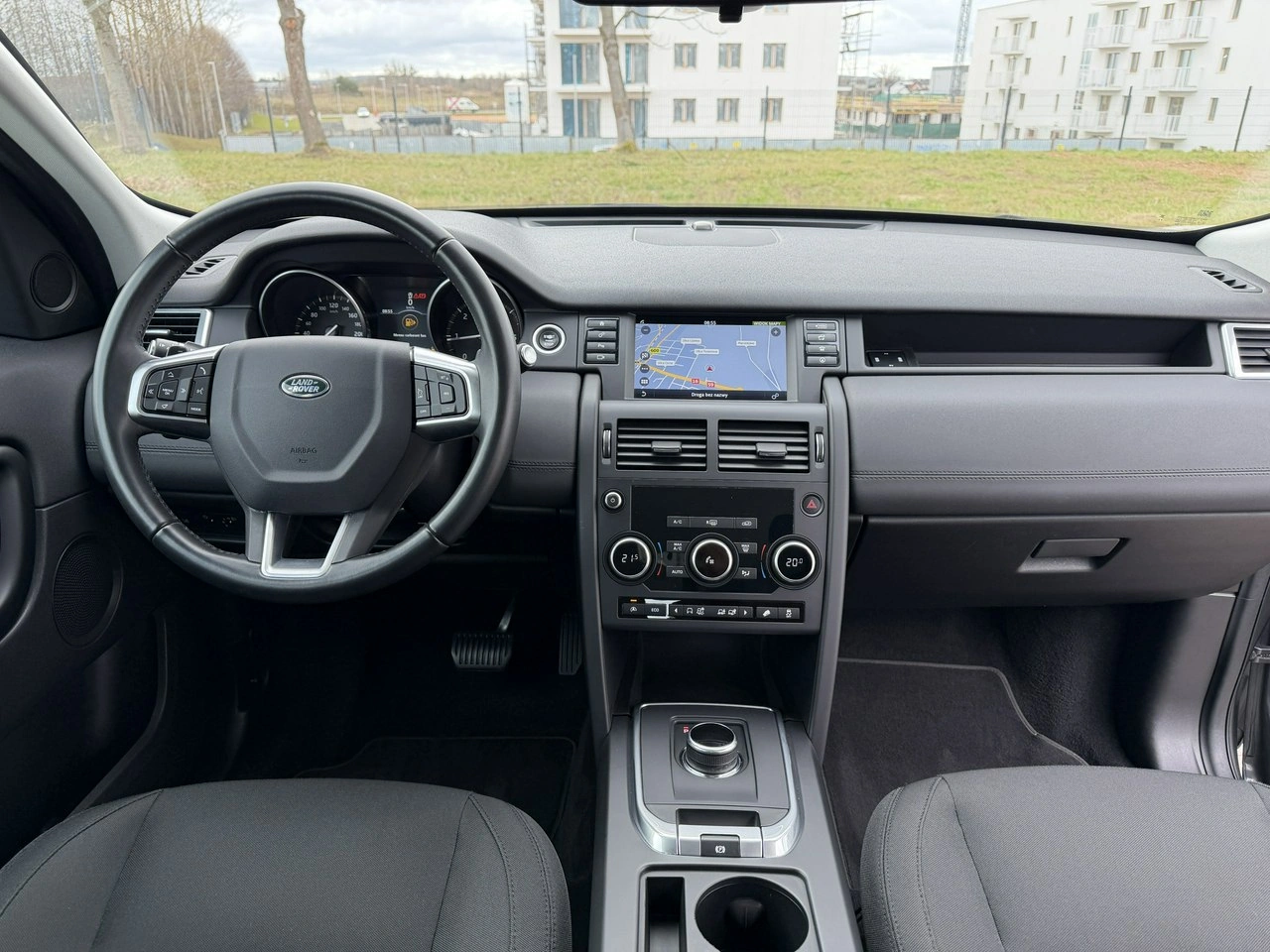 Land Rover Discovery Sport - Zdjęcie 20
