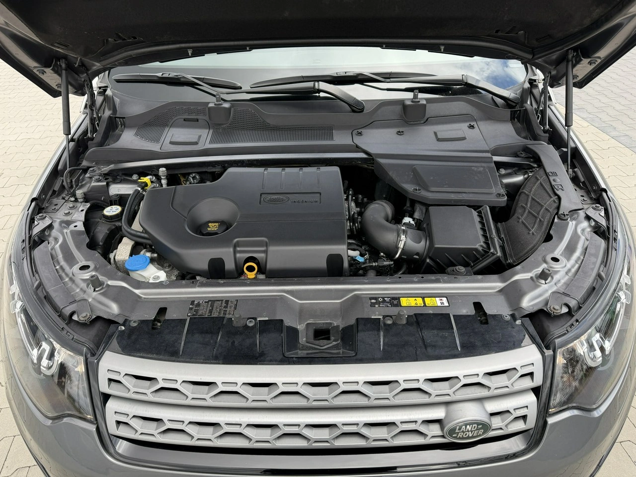 Land Rover Discovery Sport - Zdjęcie 3