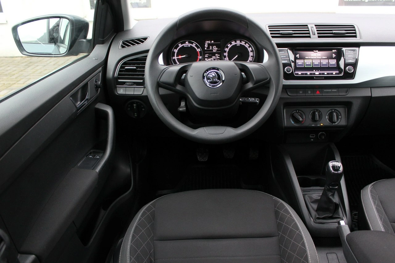 Skoda Fabia - Zdjęcie 11