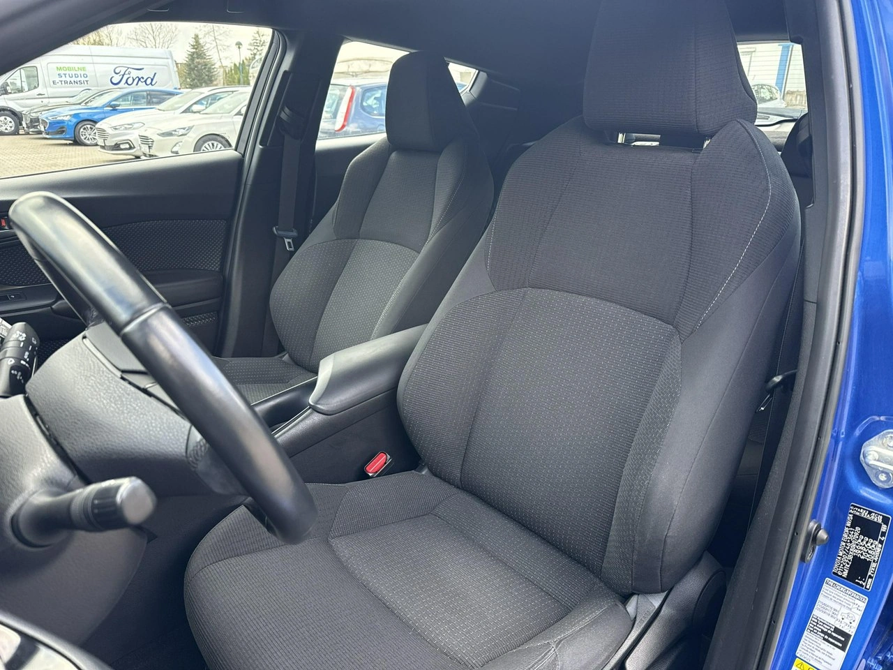 Toyota C-HR - Zdjęcie 13