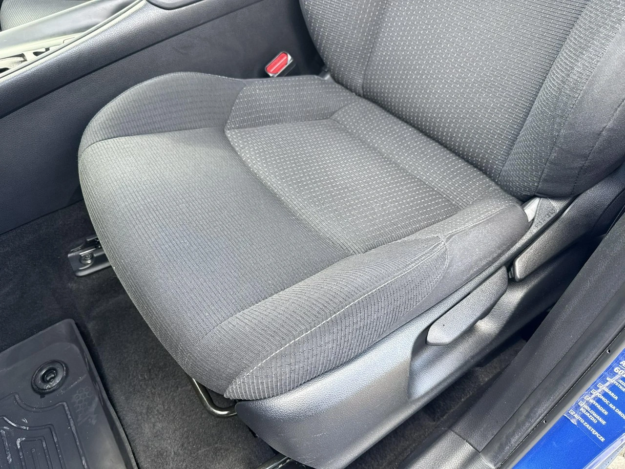 Toyota C-HR - Zdjęcie 14