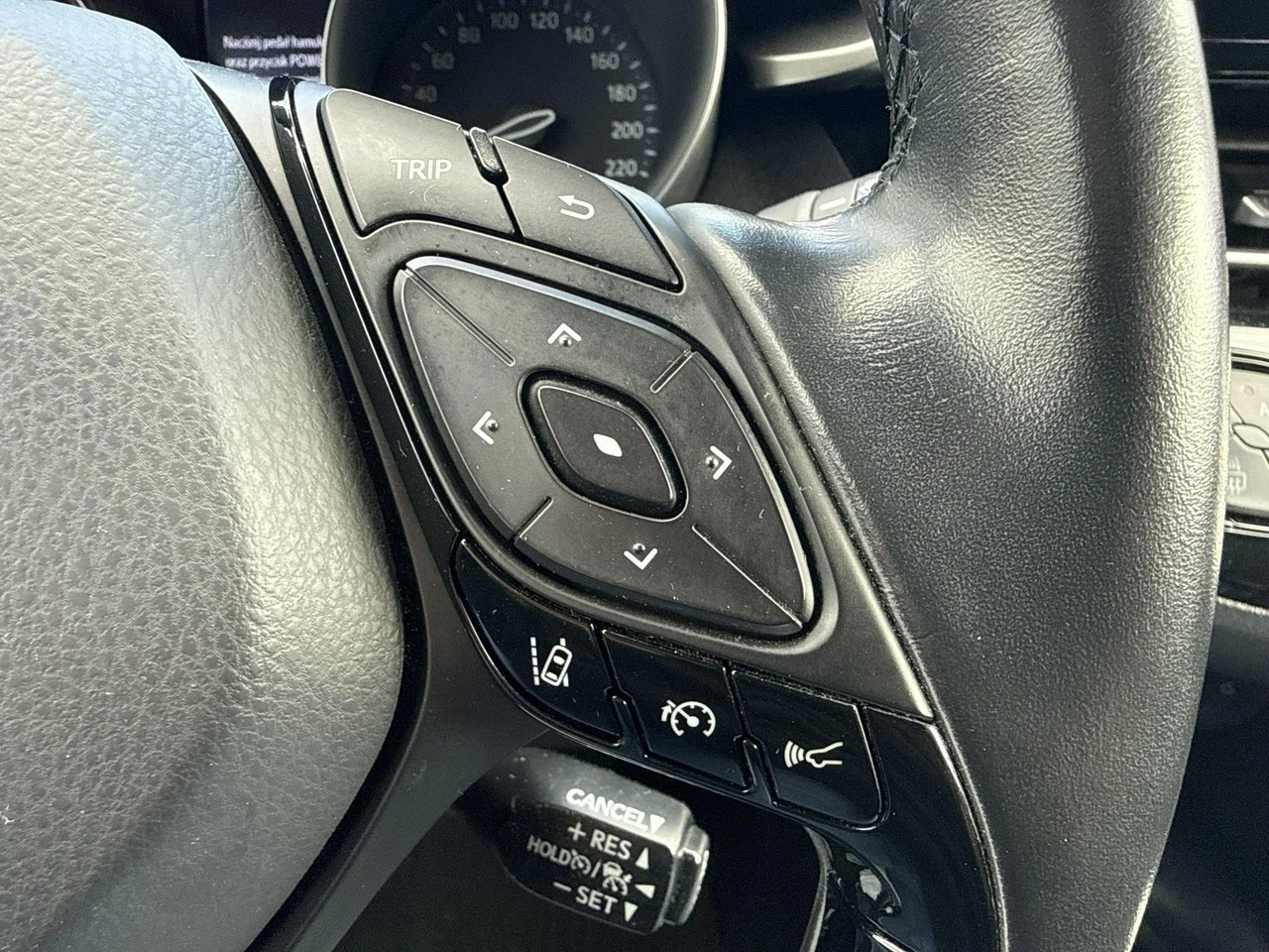 Toyota C-HR - Zdjęcie 20