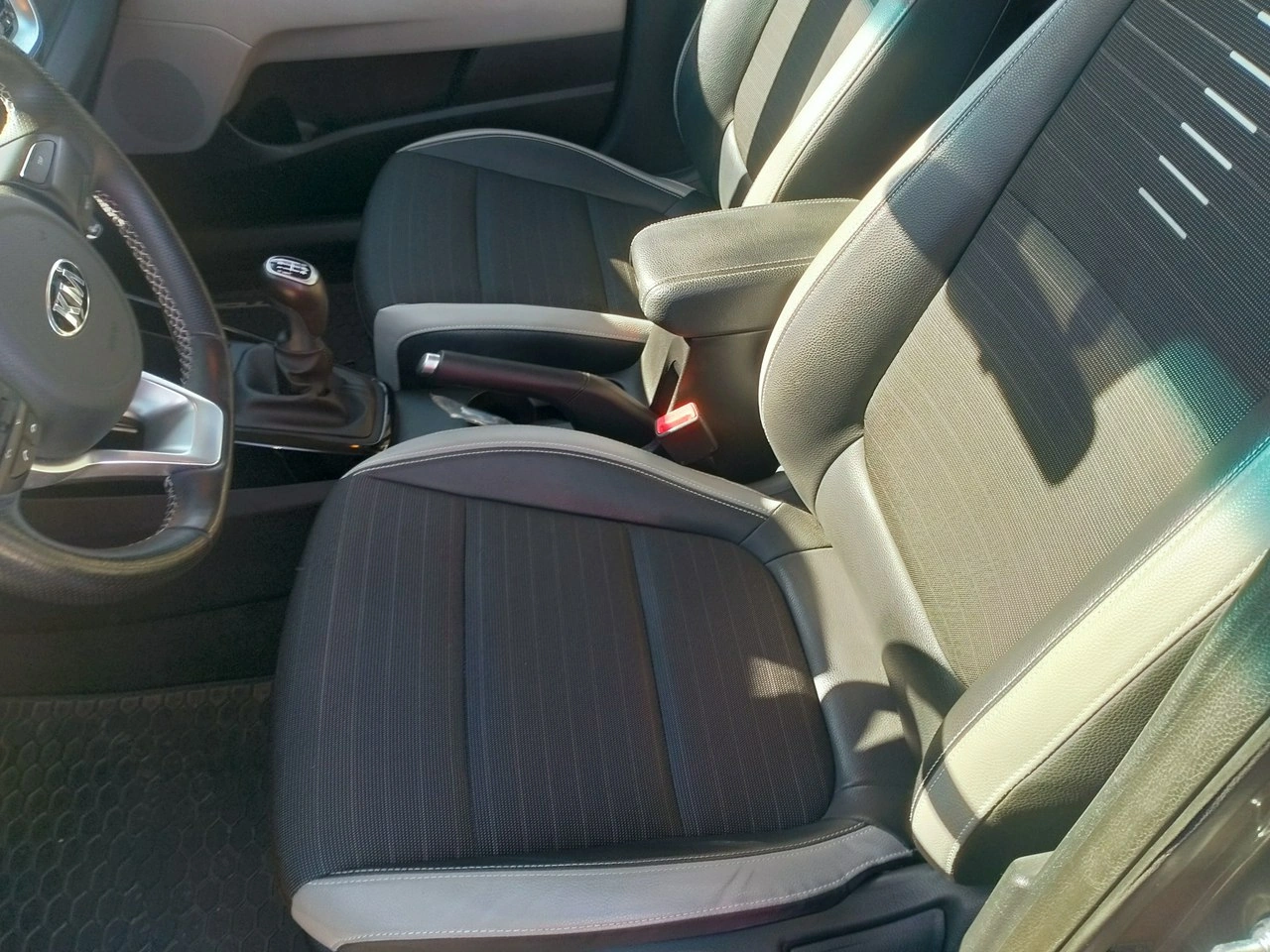 Kia Stonic - Zdjęcie 10