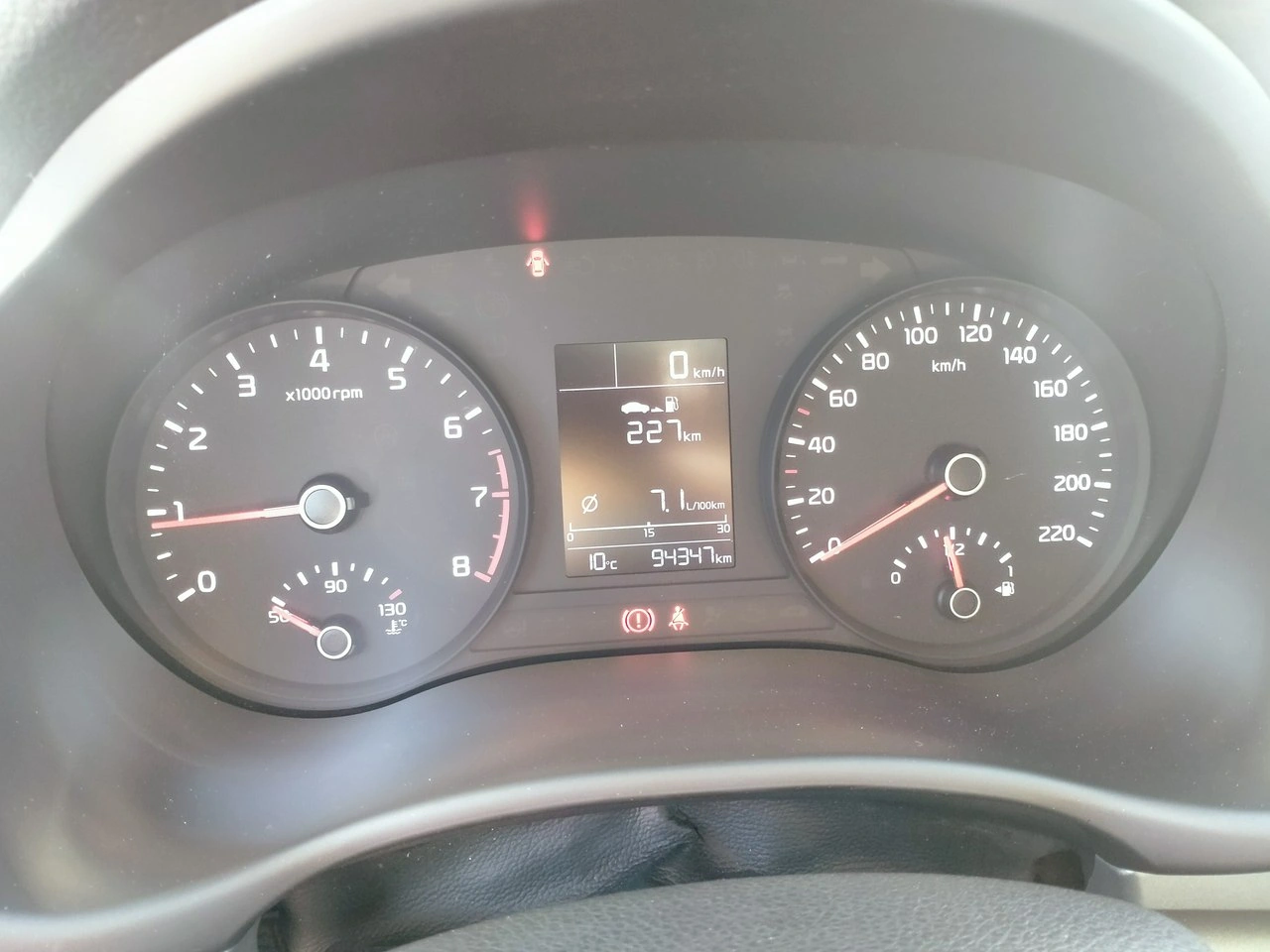 Kia Stonic - Zdjęcie 14