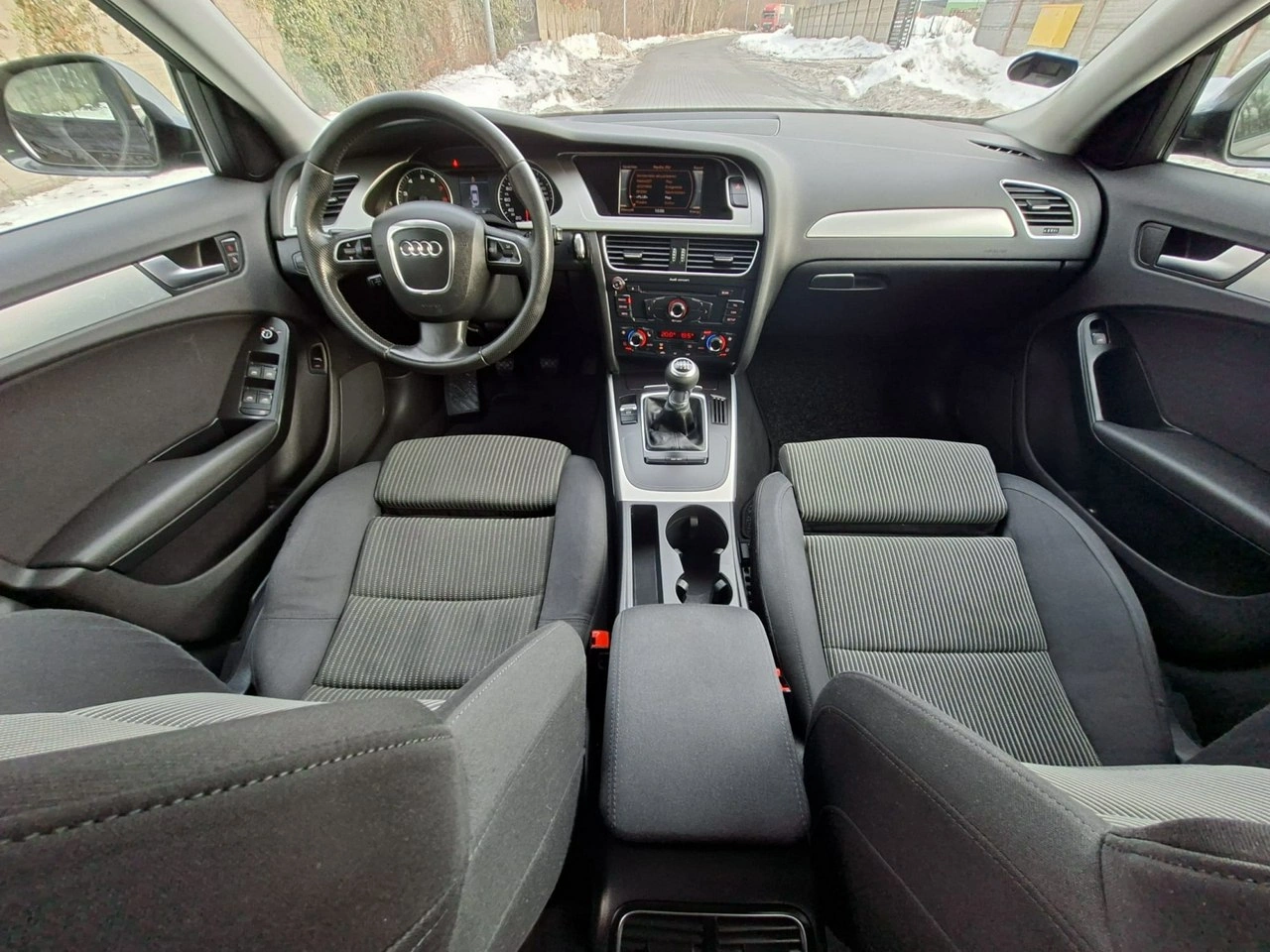 Audi A4 - Zdjęcie 15