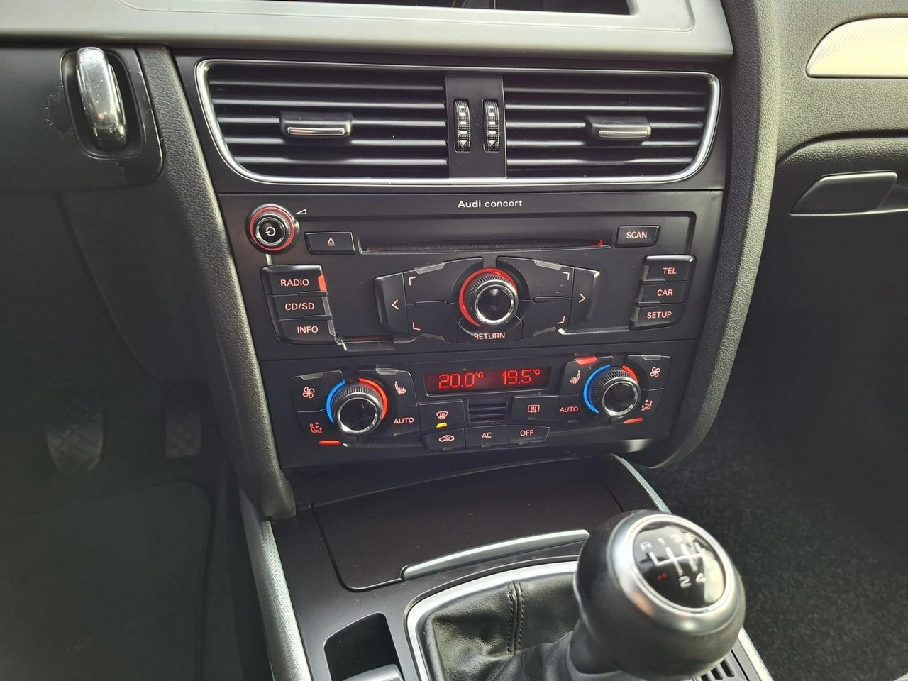 Audi A4 - Zdjęcie 20