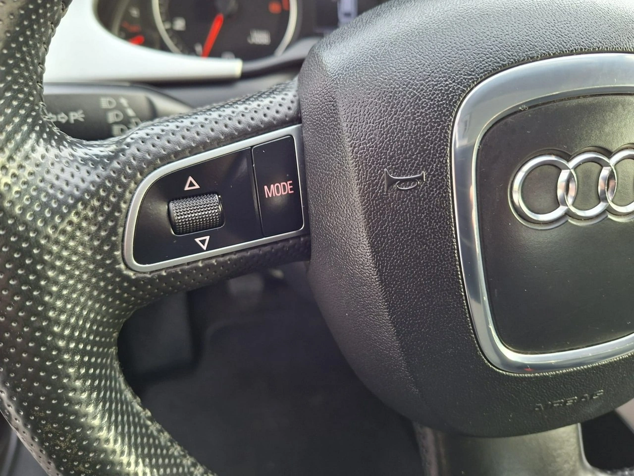 Audi A4 - Zdjęcie 23