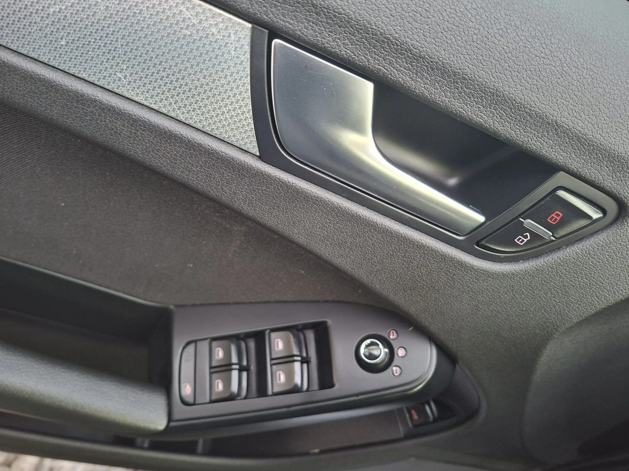 Audi A4 - Zdjęcie 28