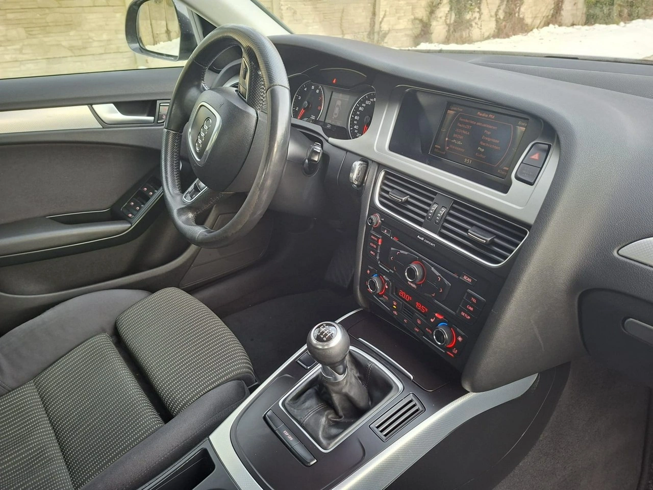 Audi A4 - Zdjęcie 32