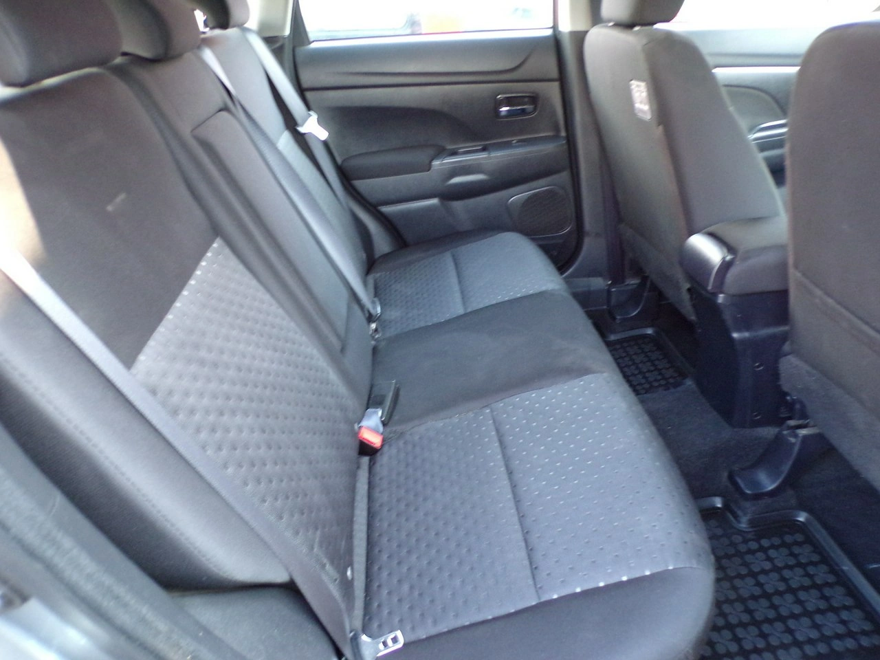 Mitsubishi ASX - Zdjęcie 30