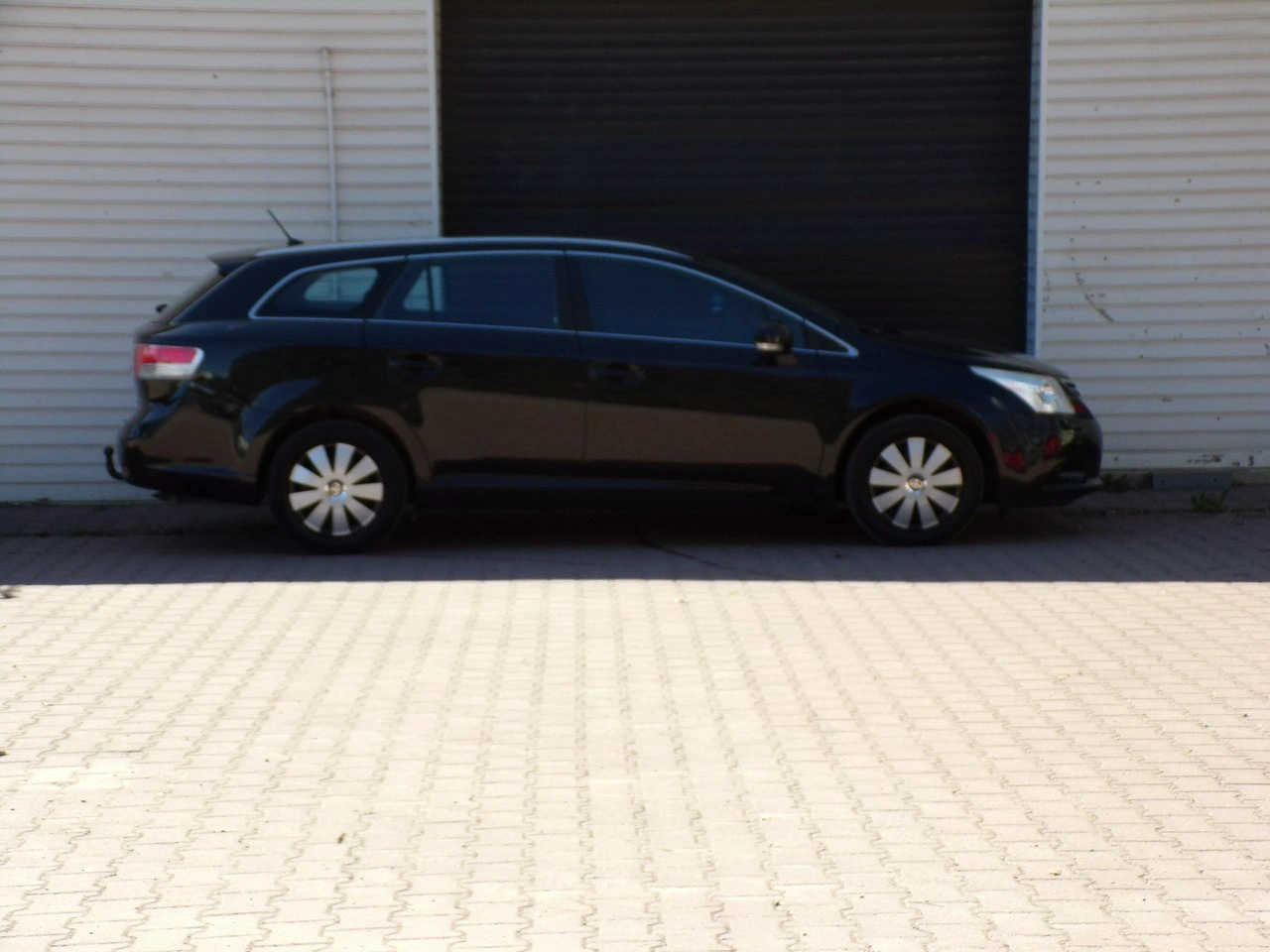 Toyota Avensis - Zdjęcie 11