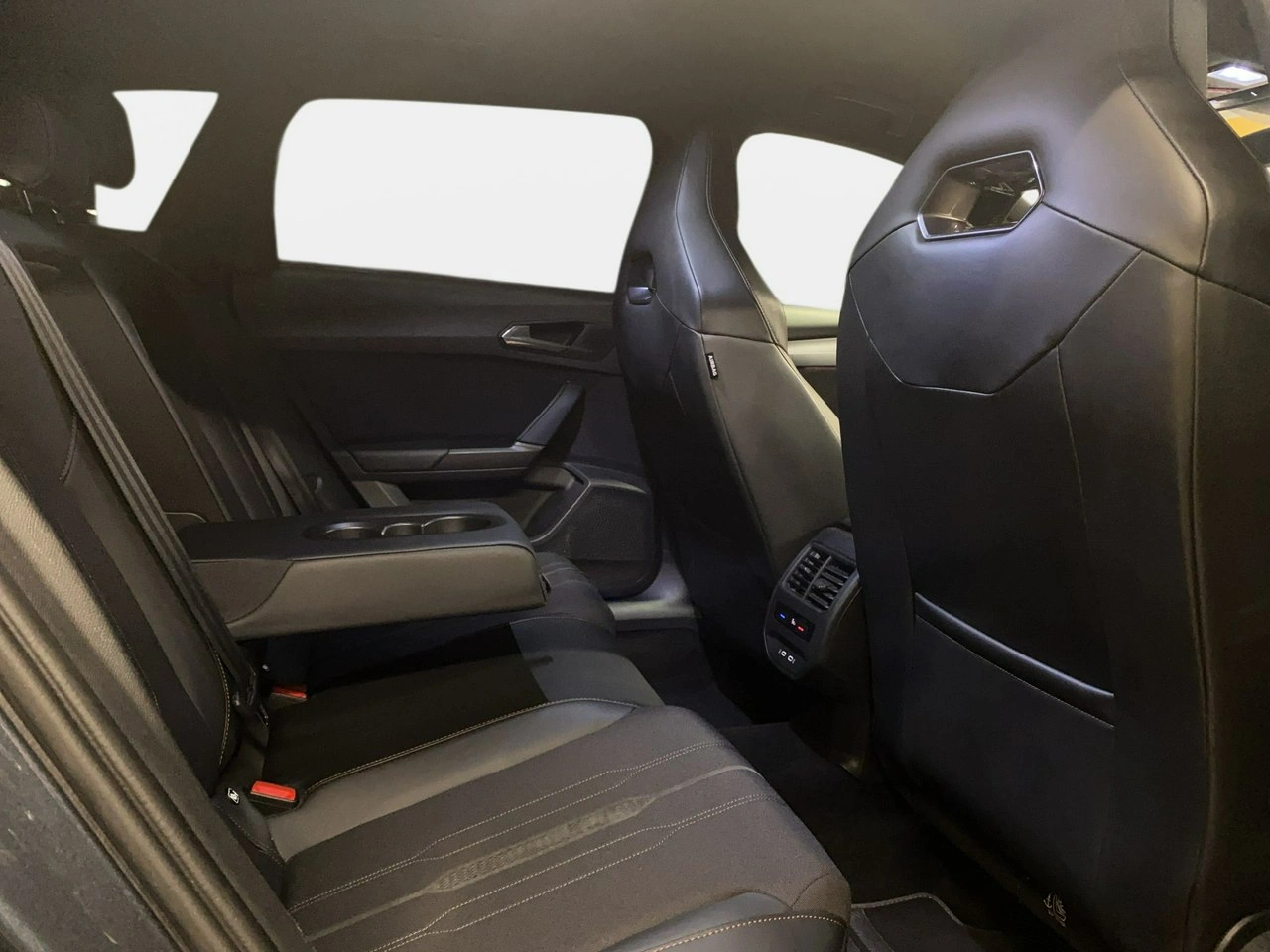 Cupra Leon Sportstourer - Zdjęcie 14