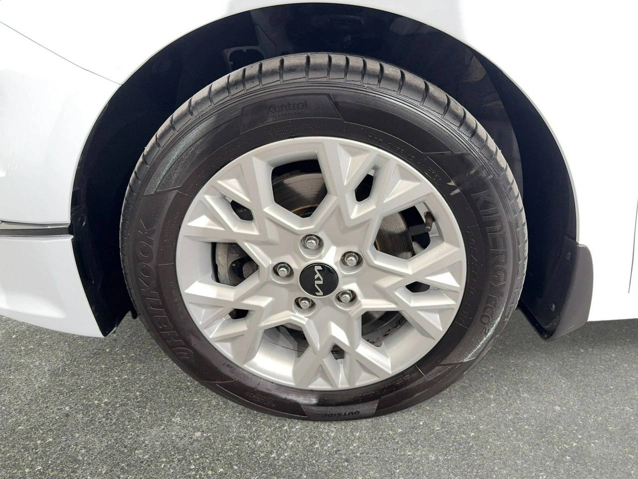 Kia Ceed - Zdjęcie 9