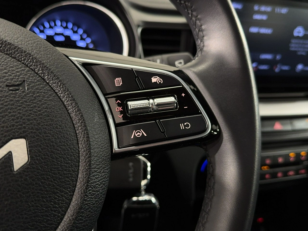 Kia Ceed - Zdjęcie 17