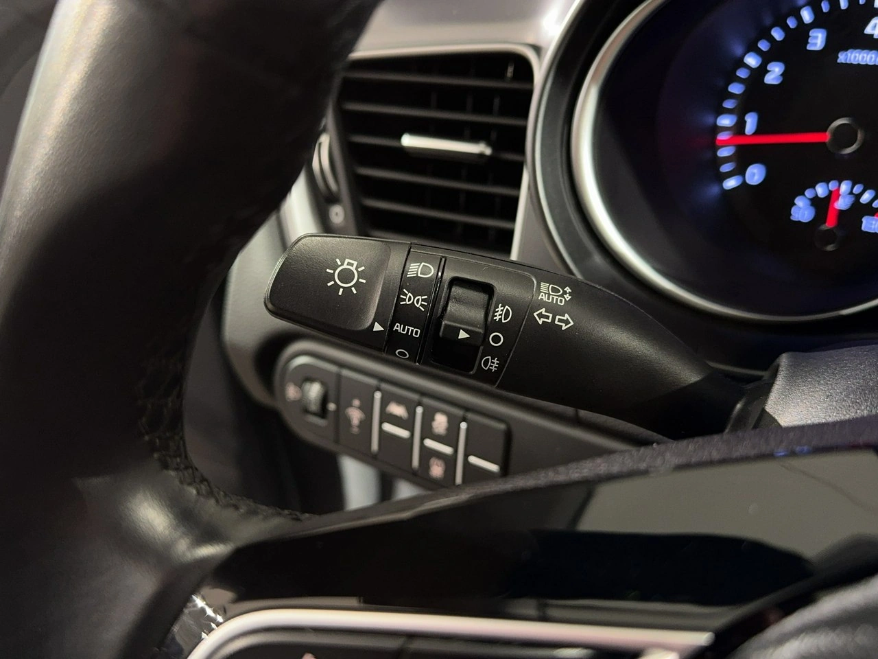 Kia Ceed - Zdjęcie 18