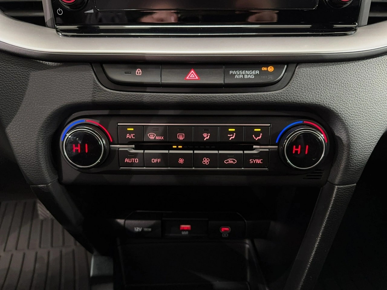 Kia Ceed - Zdjęcie 21
