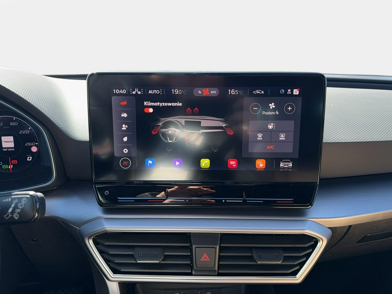 Seat Leon Sportstourer - Zdjęcie 23