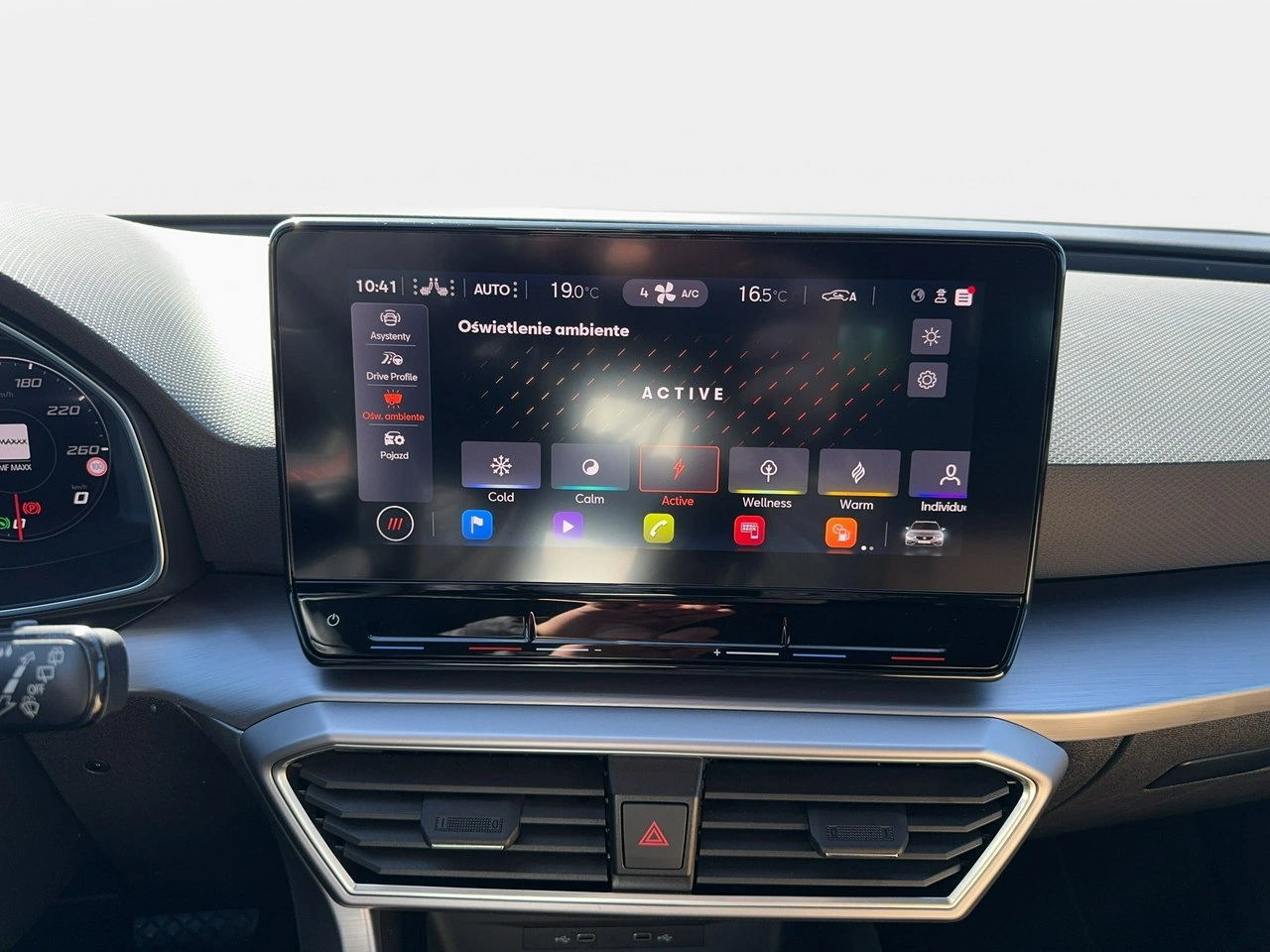 Seat Leon Sportstourer - Zdjęcie 27