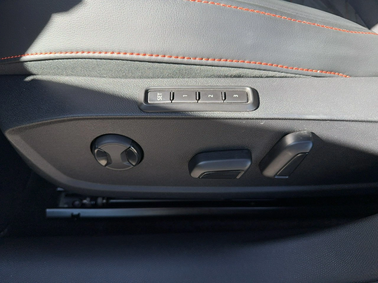 Seat Leon Sportstourer - Zdjęcie 28