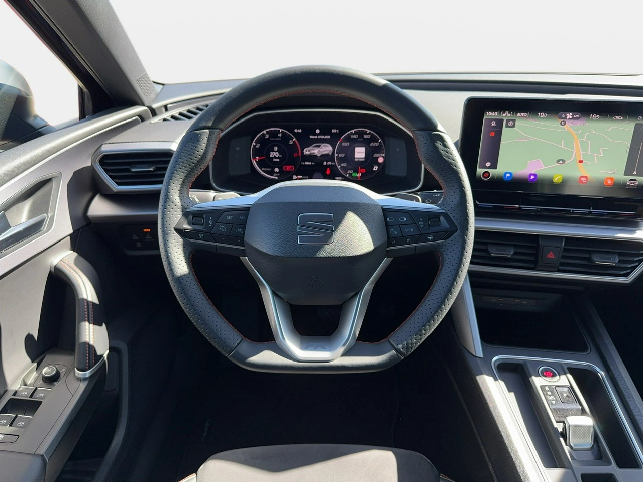 Seat Leon Sportstourer - Zdjęcie 30