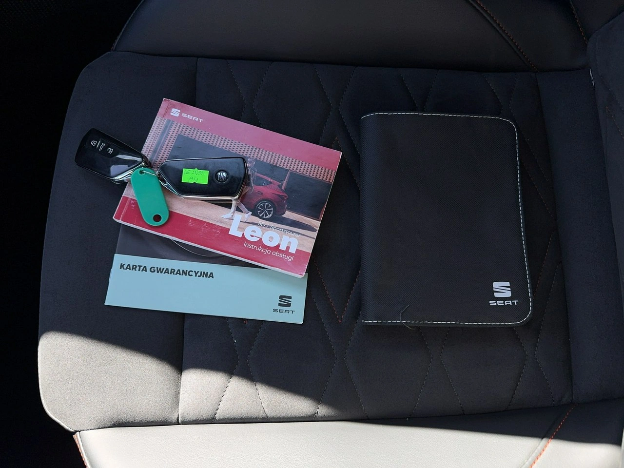 Seat Leon Sportstourer - Zdjęcie 32