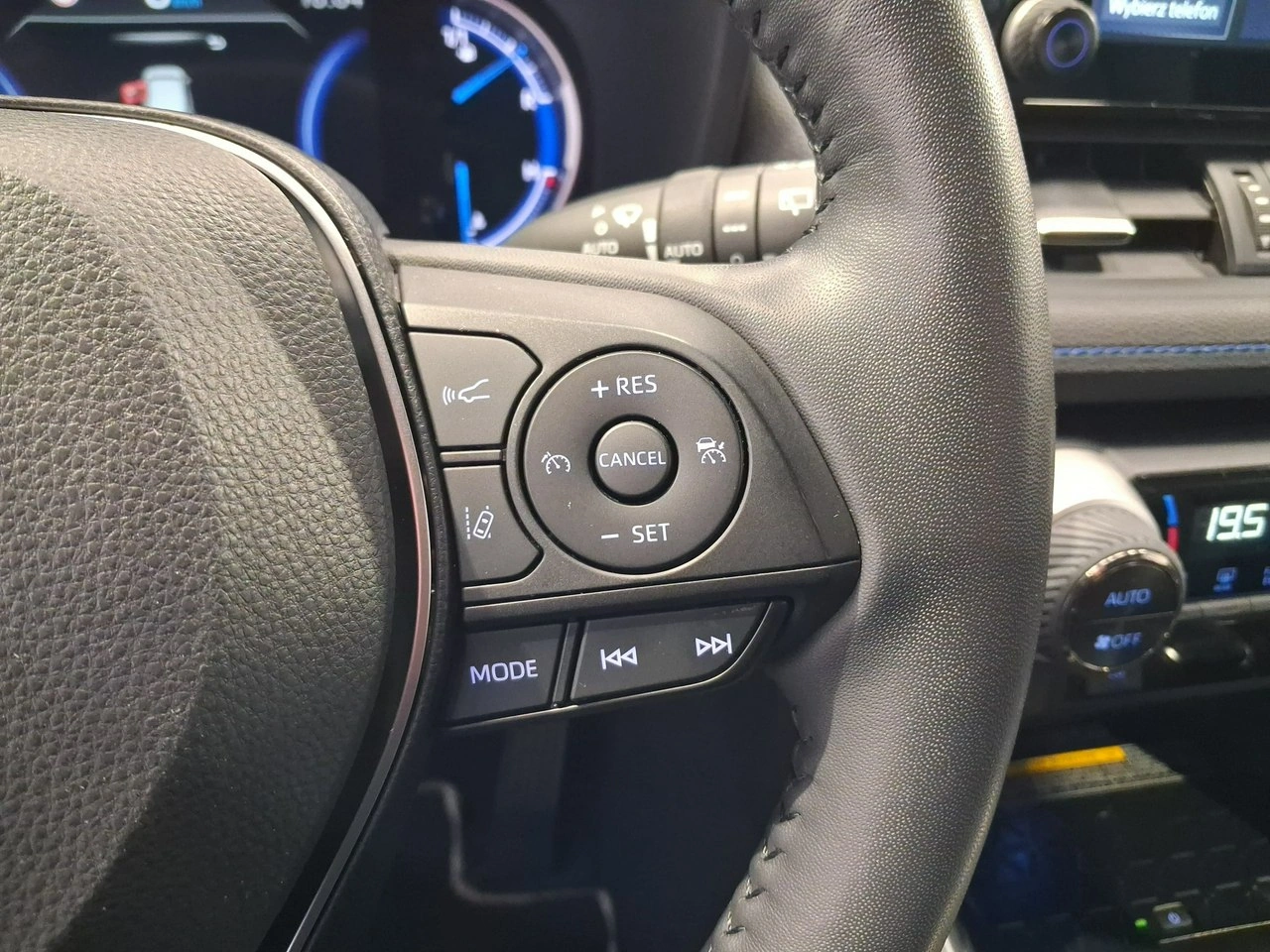 Toyota RAV-4 - Zdjęcie 16