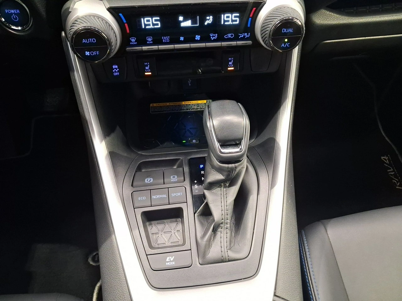 Toyota RAV-4 - Zdjęcie 23