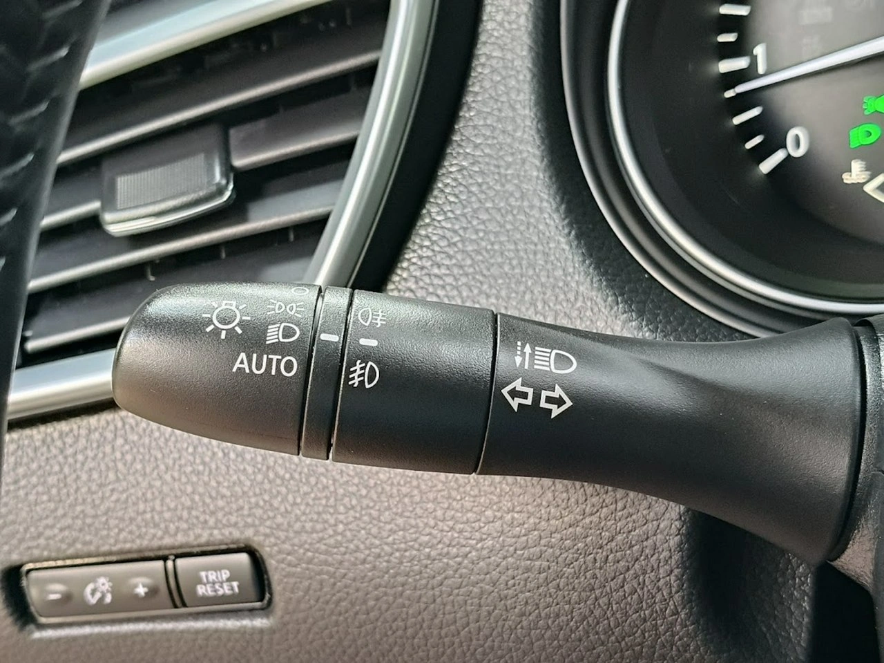 Nissan Qashqai - Zdjęcie 22