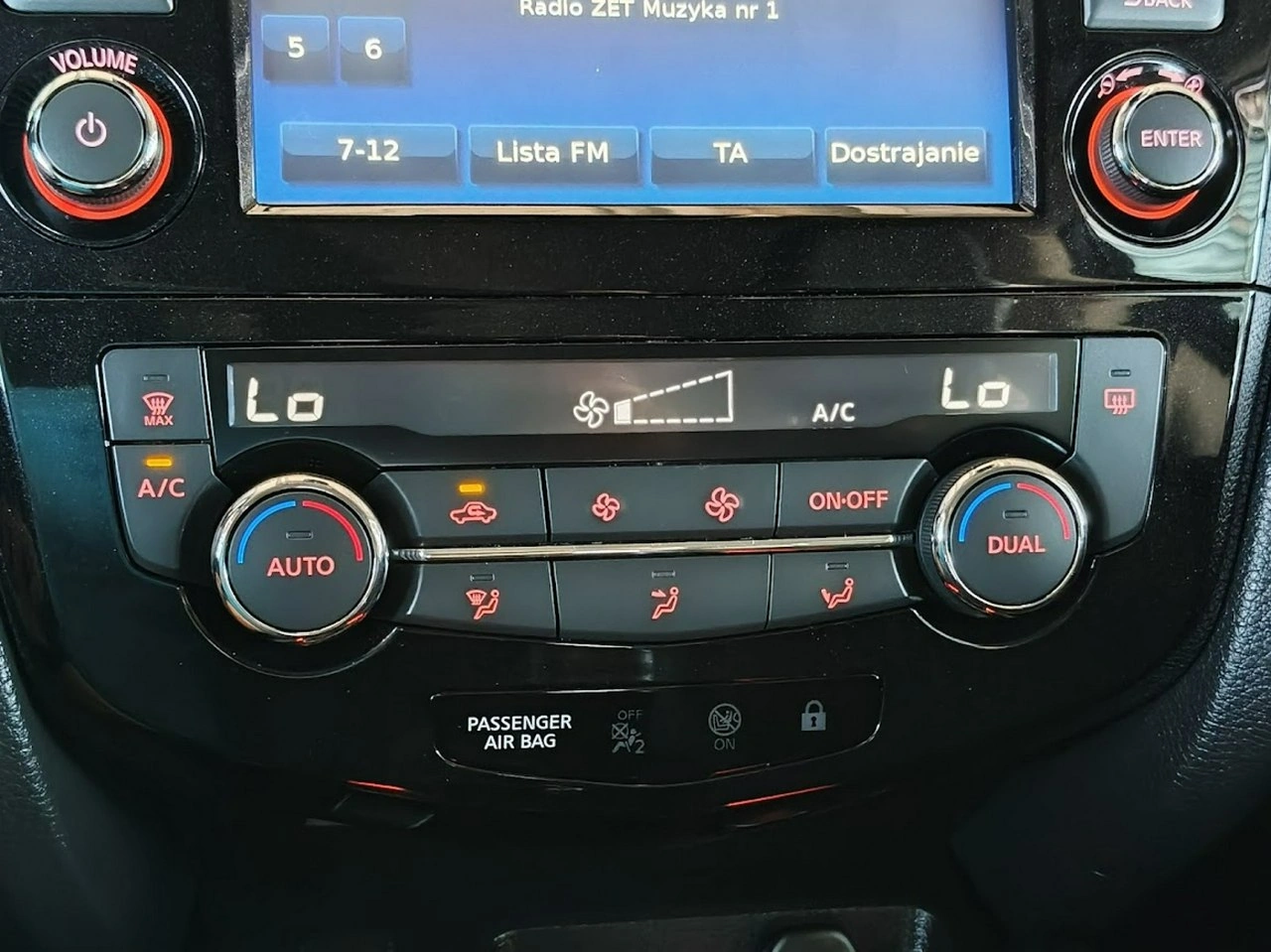 Nissan Qashqai - Zdjęcie 30