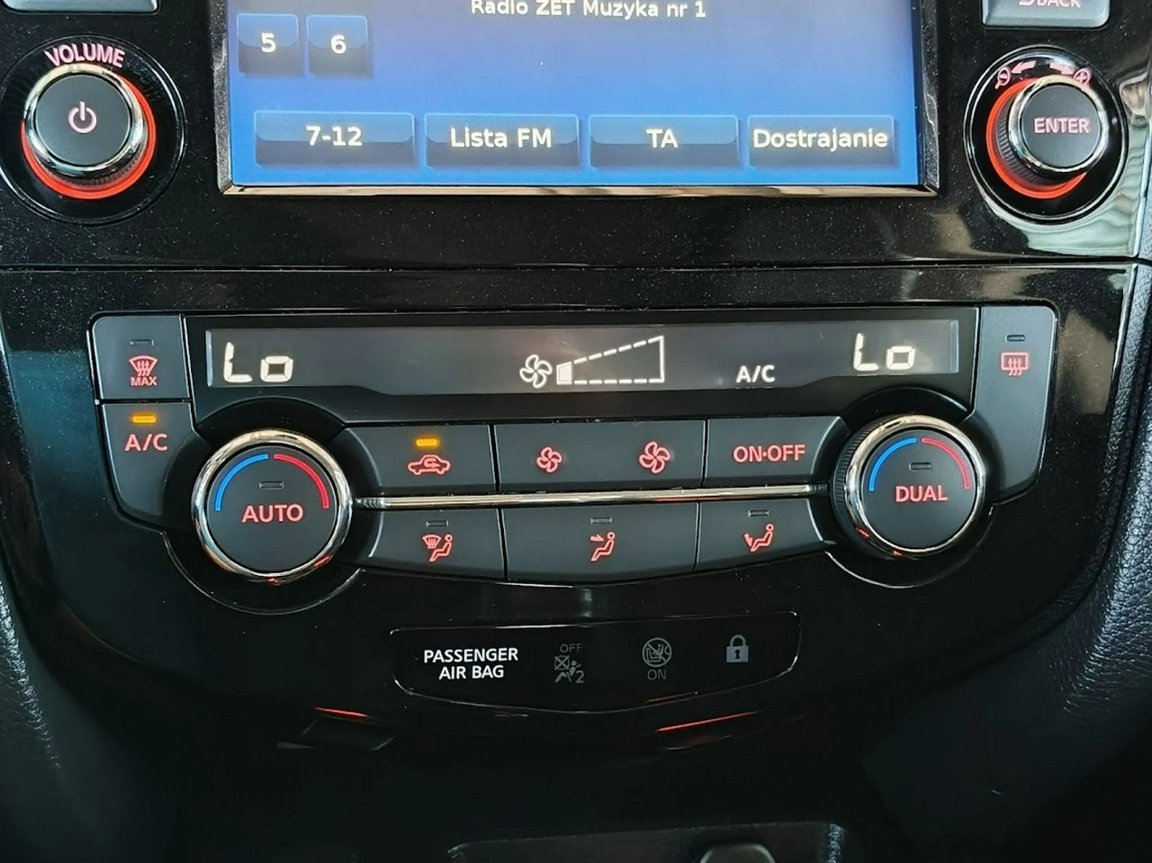 Nissan Qashqai - Zdjęcie 30