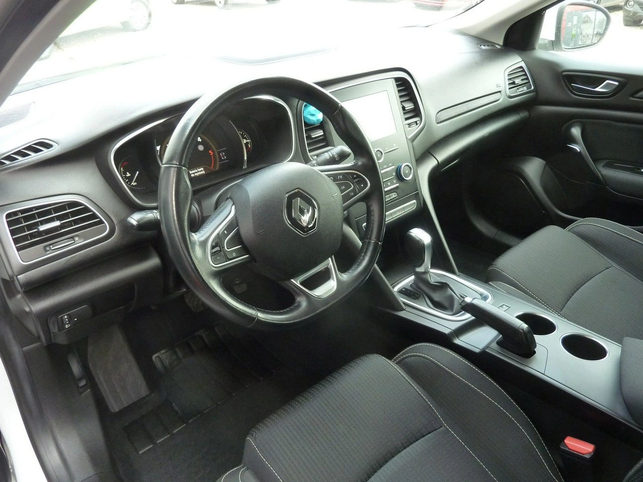 Renault Megane - Zdjęcie 10