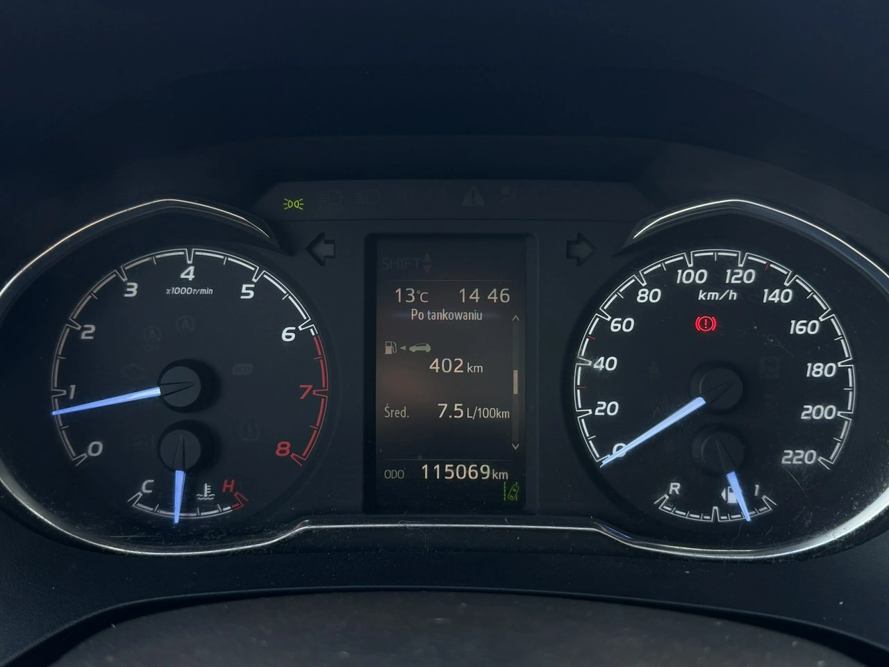 Toyota Yaris - Zdjęcie 13