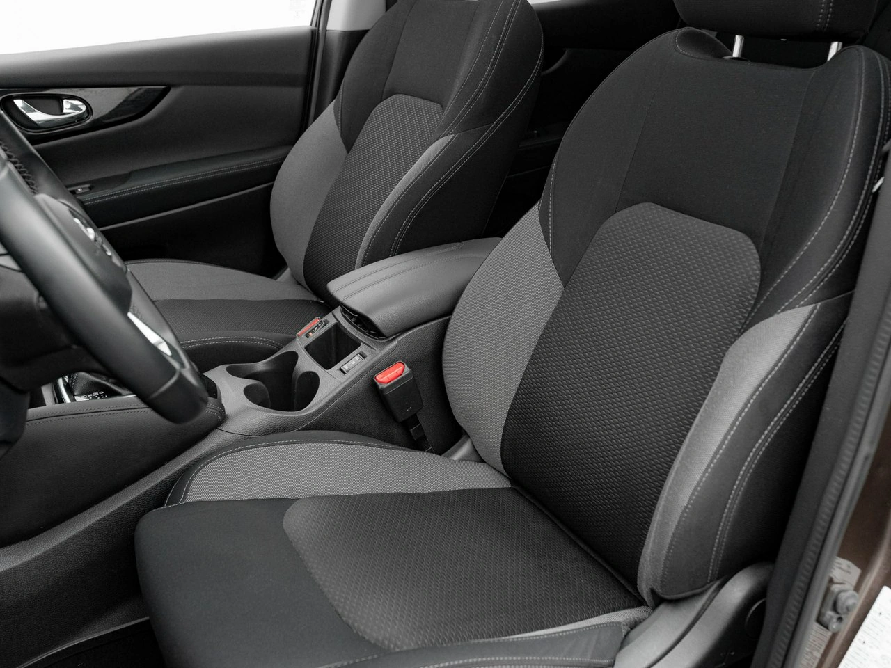 Nissan Qashqai - Zdjęcie 13