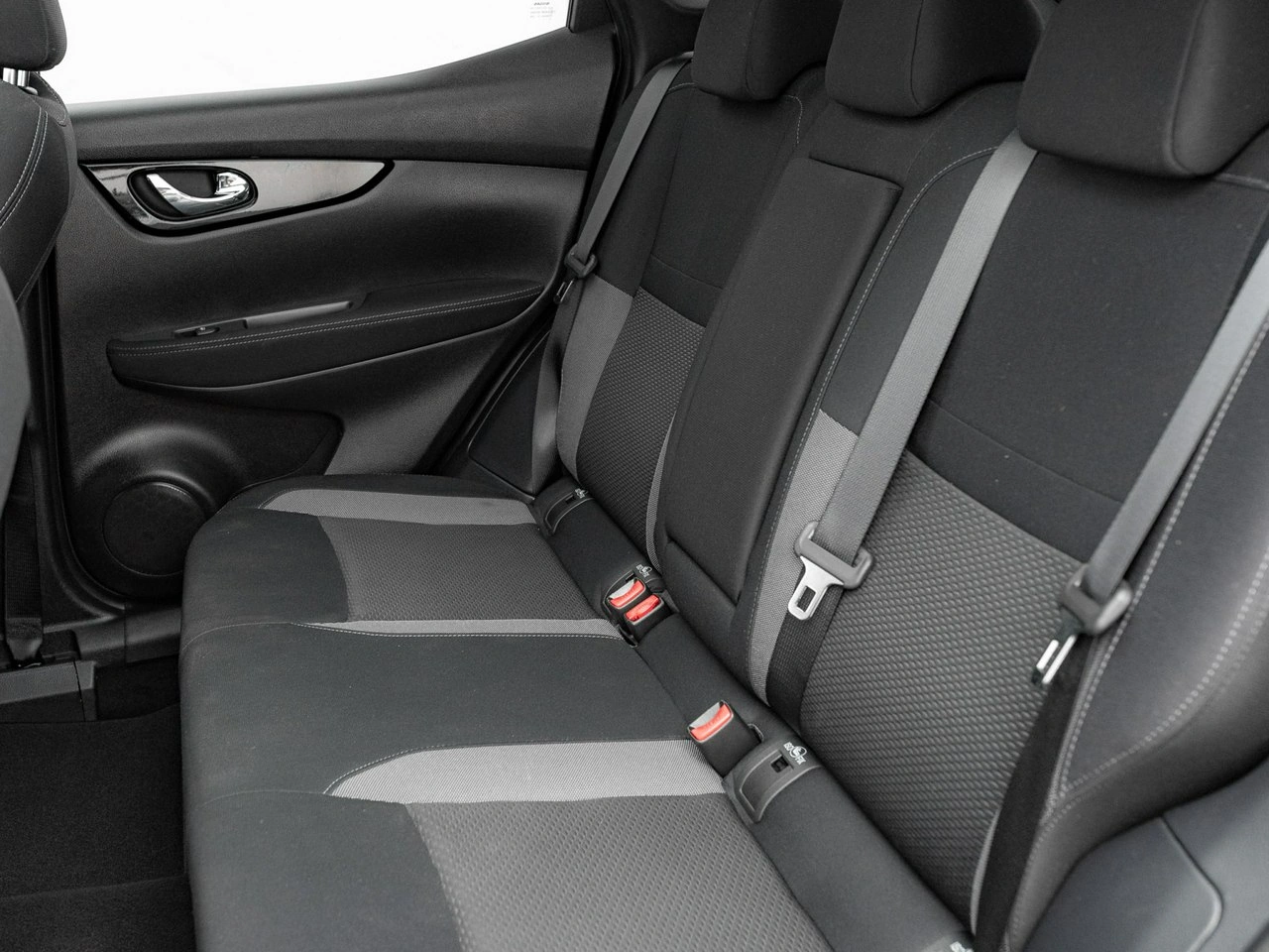 Nissan Qashqai - Zdjęcie 31