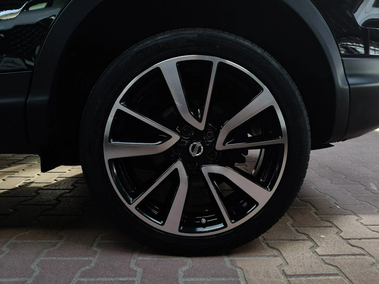 Nissan Qashqai - Zdjęcie 10