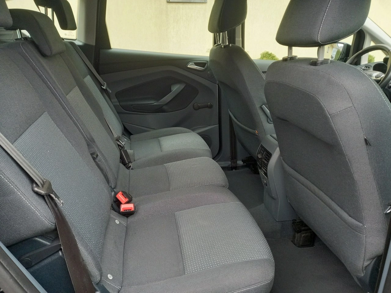 Ford C-MAX - Zdjęcie 23