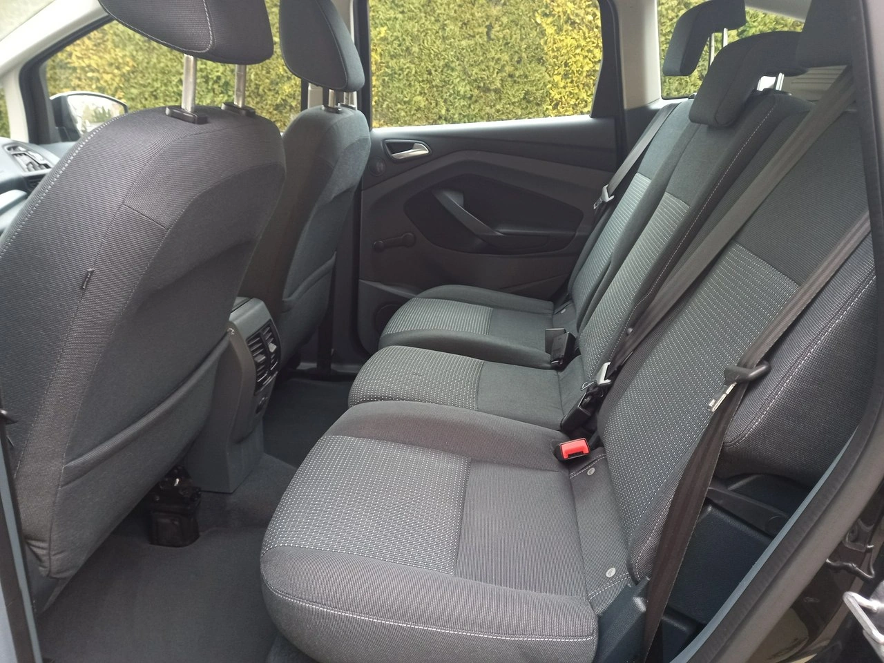 Ford C-MAX - Zdjęcie 26