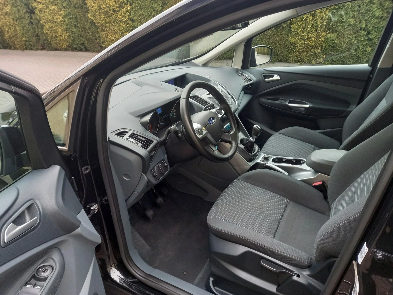 Ford C-MAX - Zdjęcie 28