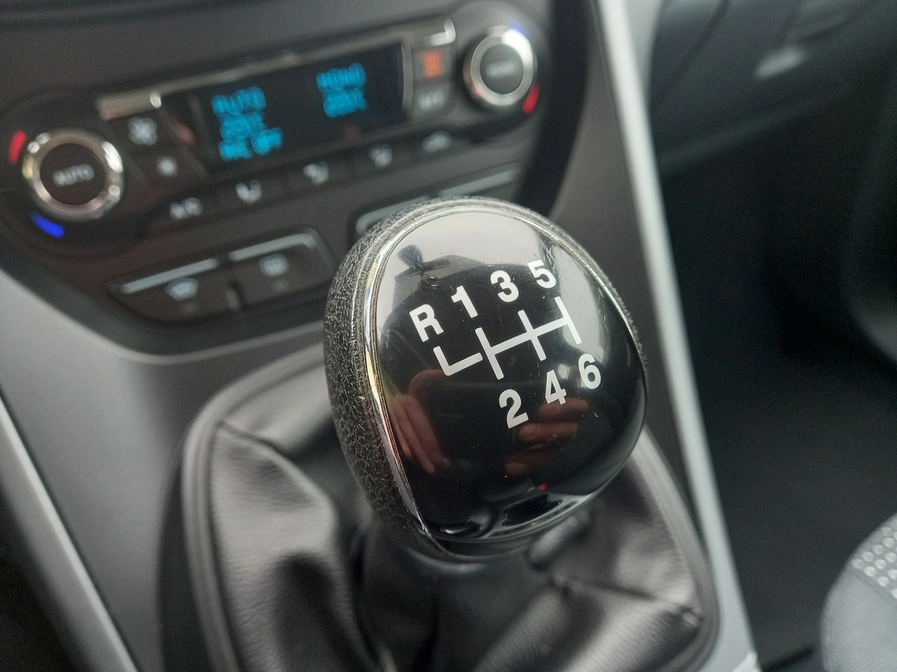 Ford C-MAX - Zdjęcie 34